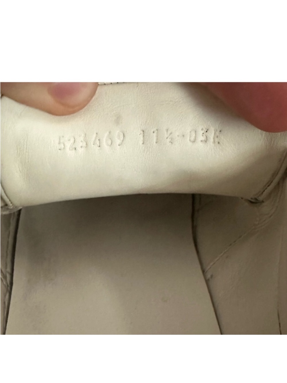 Gucci Off-White Leather Sneakers - Picture 4 of 6
